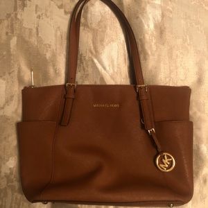Michael kors brown bag